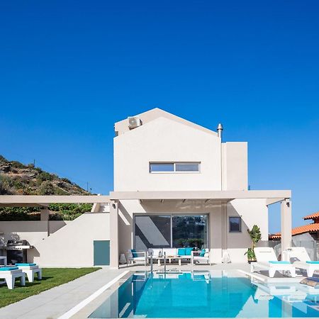 Villa Ligaria Pinnacle Ngoại thất bức ảnh