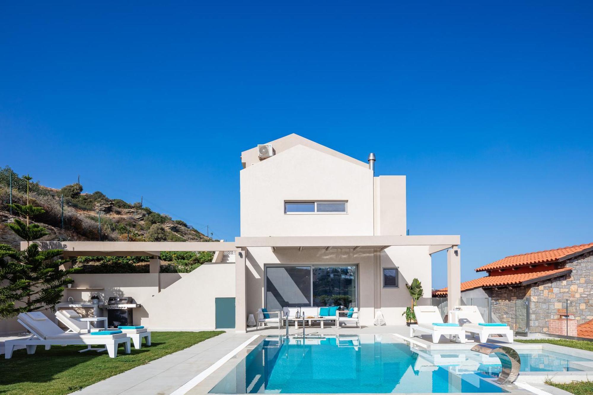 Villa Ligaria Pinnacle Ngoại thất bức ảnh